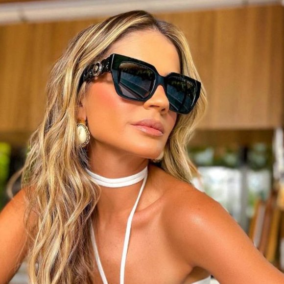 Versace Accessories - 🔥 NEW VERSACE BLACK ACETATE WOMEN SUNGLASSES
